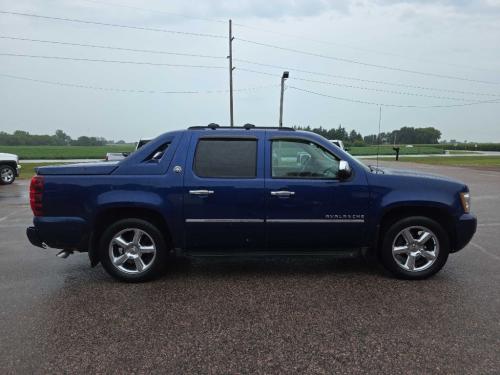 2013 CHEVROLET AVALANCHE 4DR
