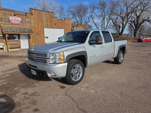 2013 CHEVROLET SILVERADO 1500 4DR