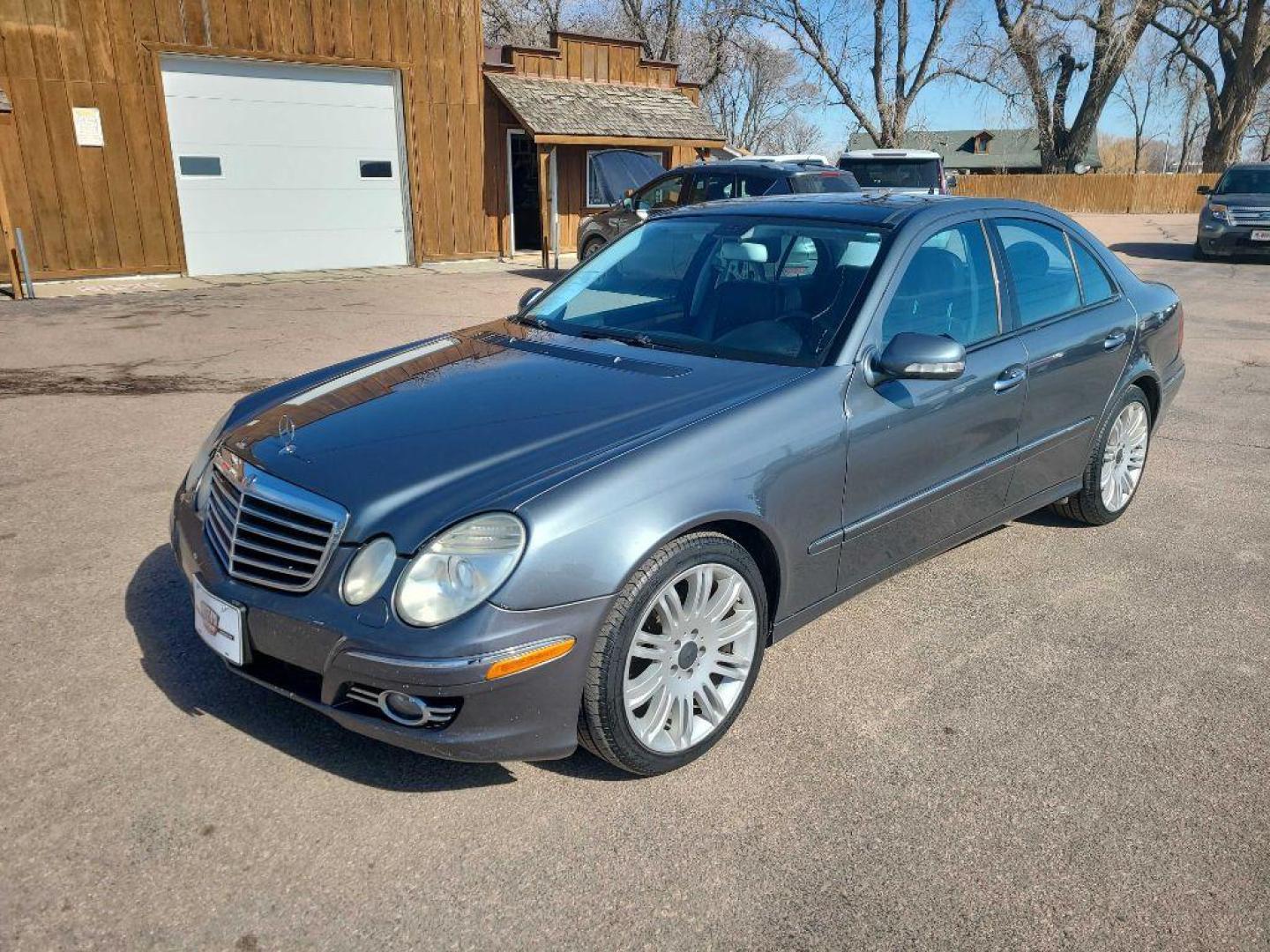 2008 BLUE MERCEDES-BENZ E-CLASS E350 4MATIC (WDBUF87XX8B) with an 3.5L engine, Automatic transmission, located at 495 Old Highway 20 West, South Sioux City, NE, 68776, (402) 494-2677, 42.458408, -96.443512 - Photo#0