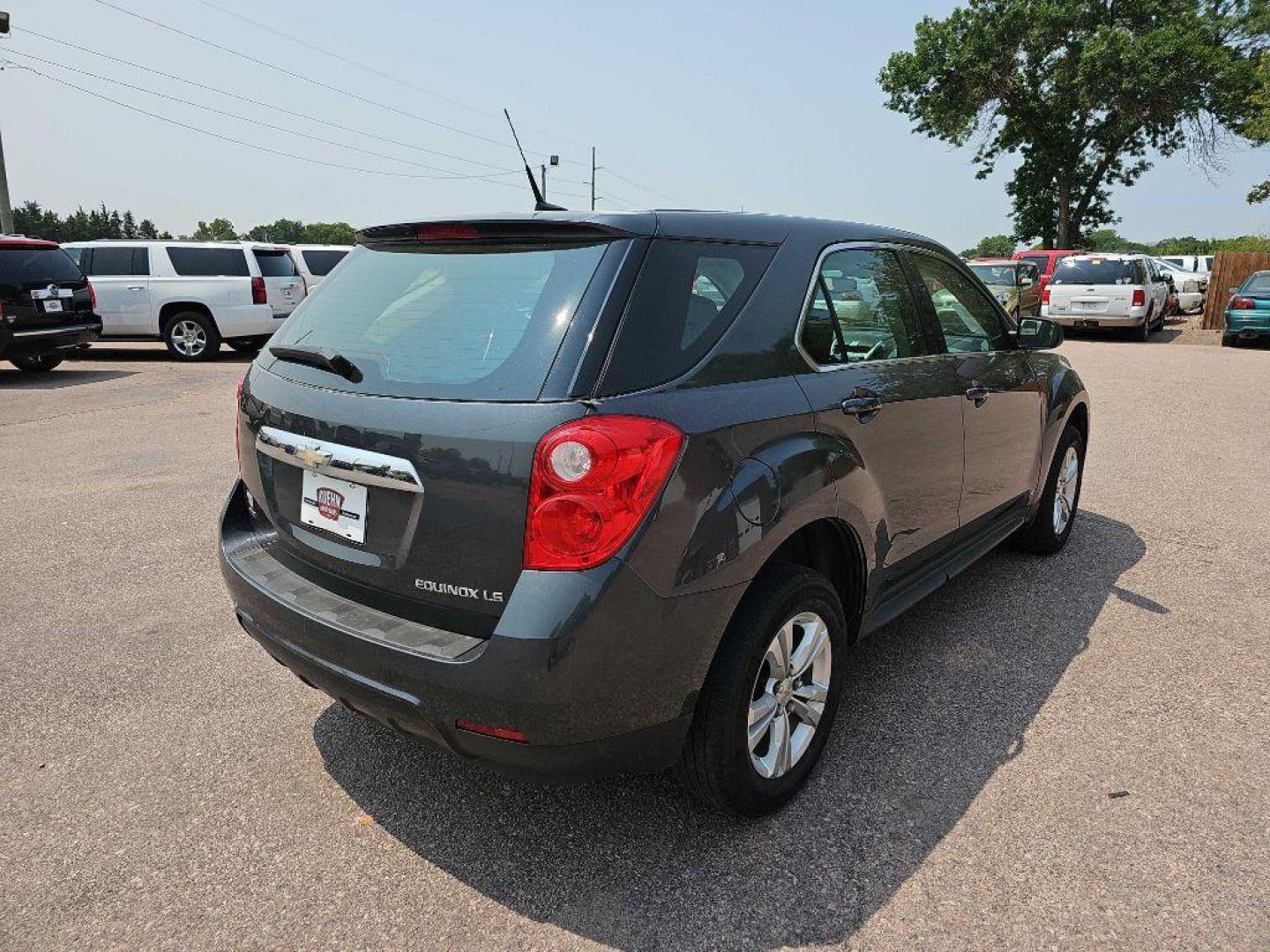 2010 BLUE CHEVROLET EQUINOX LS (2CNFLCEW5A6) with an 2.4L engine, Automatic transmission, located at 495 Old Highway 20 West, South Sioux City, NE, 68776, (402) 494-2677, 42.458408, -96.443512 - Photo#3