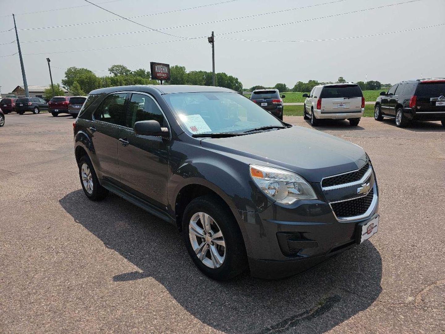 2010 BLUE CHEVROLET EQUINOX LS (2CNFLCEW5A6) with an 2.4L engine, Automatic transmission, located at 495 Old Highway 20 West, South Sioux City, NE, 68776, (402) 494-2677, 42.458408, -96.443512 - Photo#5