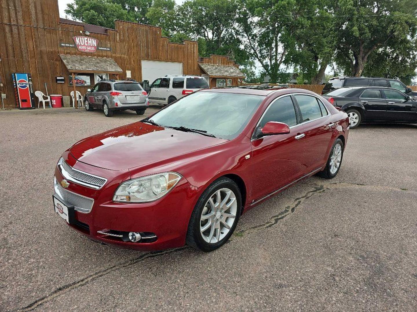 2008 MAROON CHEVROLET MALIBU LTZ (1G1ZK57788F) with an 3.6L engine, Automatic transmission, located at 495 Old Highway 20 West, South Sioux City, NE, 68776, (402) 494-2677, 42.458408, -96.443512 - Photo#0