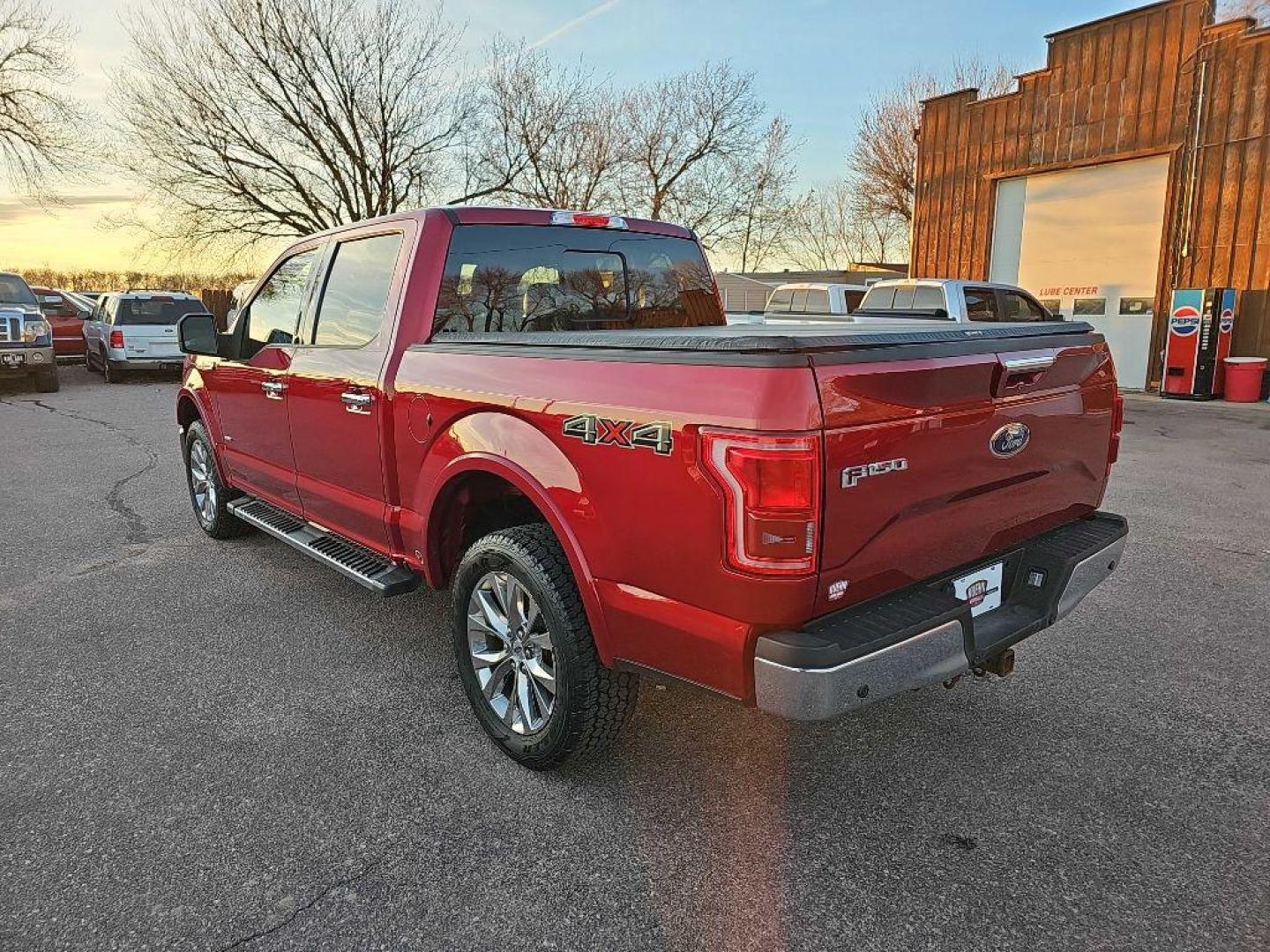 2015 MAROON FORD F150 SUPERCREW (1FTEW1EG7FK) with an 3.5L engine, Automatic transmission, located at 495 Old Highway 20 West, South Sioux City, NE, 68776, (402) 494-2677, 42.458408, -96.443512 - Photo#2