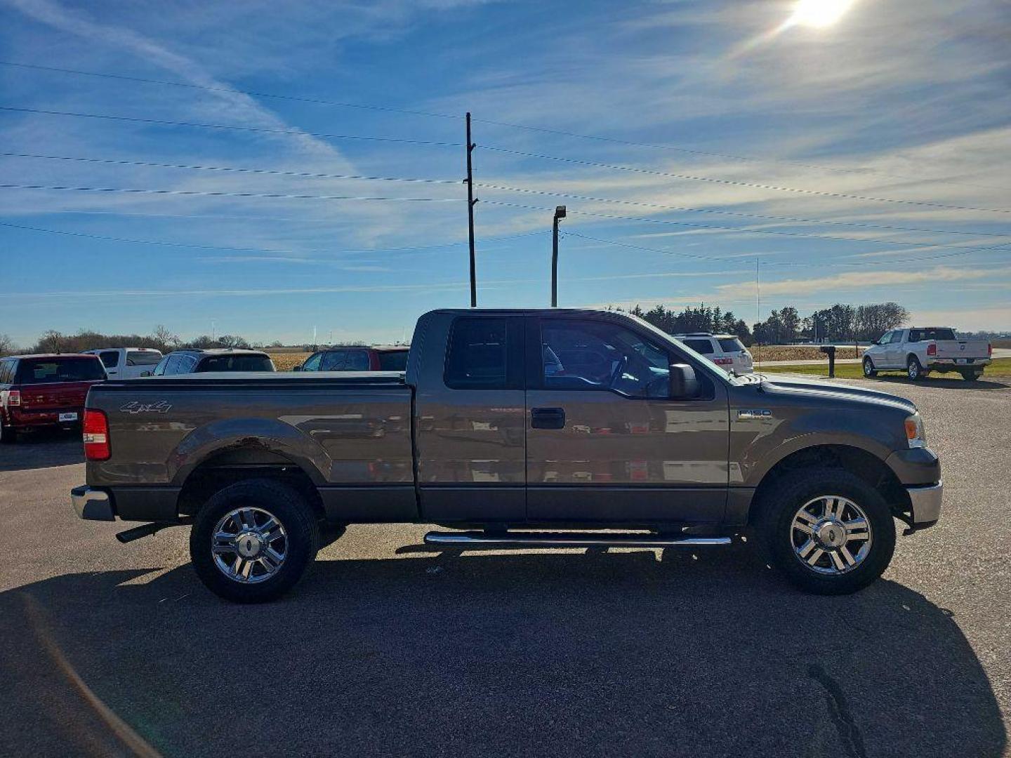 2006 GREY FORD F150 (1FTPX14586F) with an 5.4L engine, Automatic transmission, located at 495 Old Highway 20 West, South Sioux City, NE, 68776, (402) 494-2677, 42.458408, -96.443512 - Photo#4