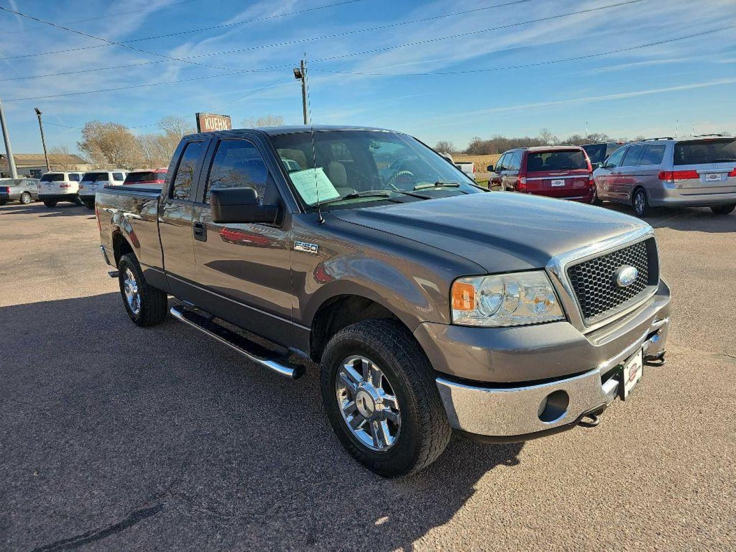 2006 GREY FORD F150 (1FTPX14586F) with an 5.4L engine, Automatic transmission, located at 495 Old Highway 20 West, South Sioux City, NE, 68776, (402) 494-2677, 42.458408, -96.443512 - Photo#5