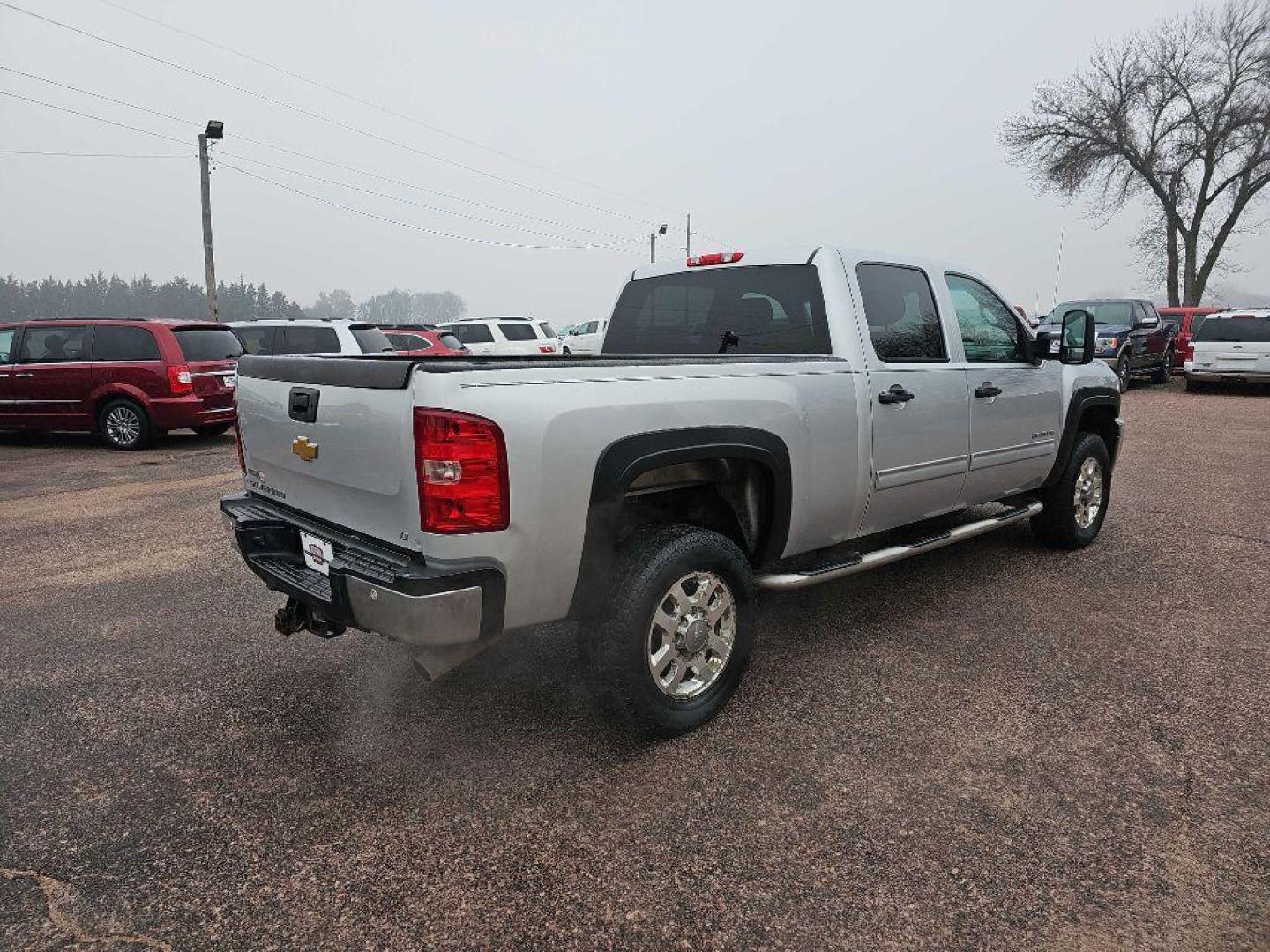 2012 PEWTER CHEVROLET SILVERADO 2500 HEAVY DUTY LT (1GC1KXCG9CF) with an 6.0L engine, Automatic transmission, located at 495 Old Highway 20 West, South Sioux City, NE, 68776, (402) 494-2677, 42.458408, -96.443512 - Photo#3