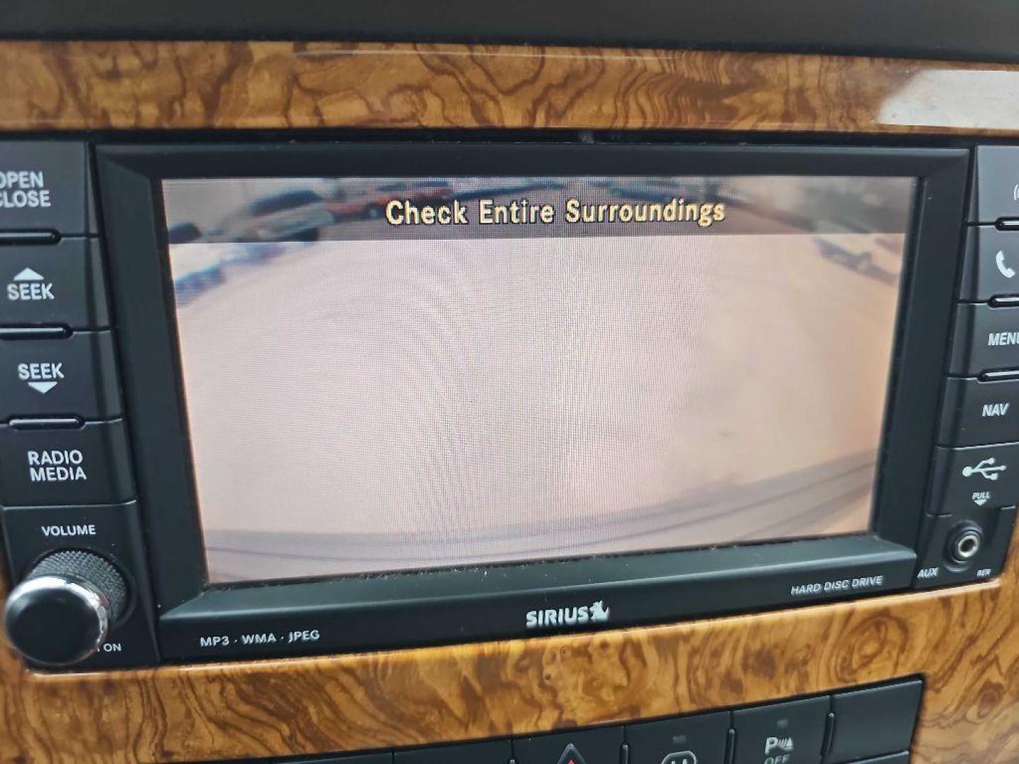 2008 BLACK JEEP GRAND CHEROKEE LIMITED (1J8HR582X8C) with an 5.7L engine, Automatic transmission, located at 495 Old Highway 20 West, South Sioux City, NE, 68776, (402) 494-2677, 42.458408, -96.443512 - Photo#12