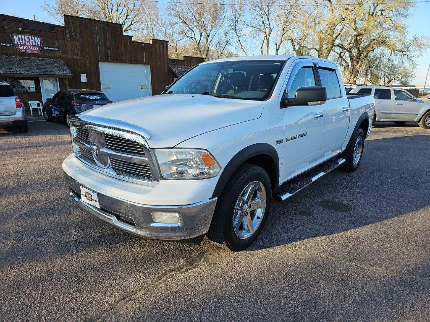 2012 WHITE DODGE RAM 1500 SLT (1C6RD7LT7CS) with an 5.7L engine, Automatic transmission, located at 495 Old Highway 20 West, South Sioux City, NE, 68776, (402) 494-2677, 42.458408, -96.443512 - Photo#1