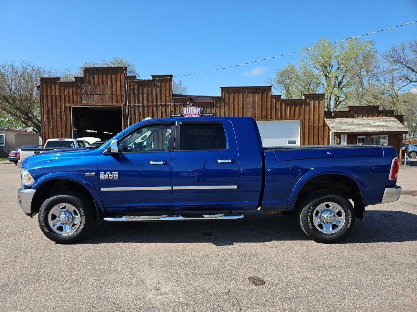 2015 BLUE RAM 2500 LARAMIE (3C6UR5NJ8FG) with an 6.4L engine, Automatic transmission, located at 495 Old Highway 20 West, South Sioux City, NE, 68776, (402) 494-2677, 42.458408, -96.443512 - Photo#1