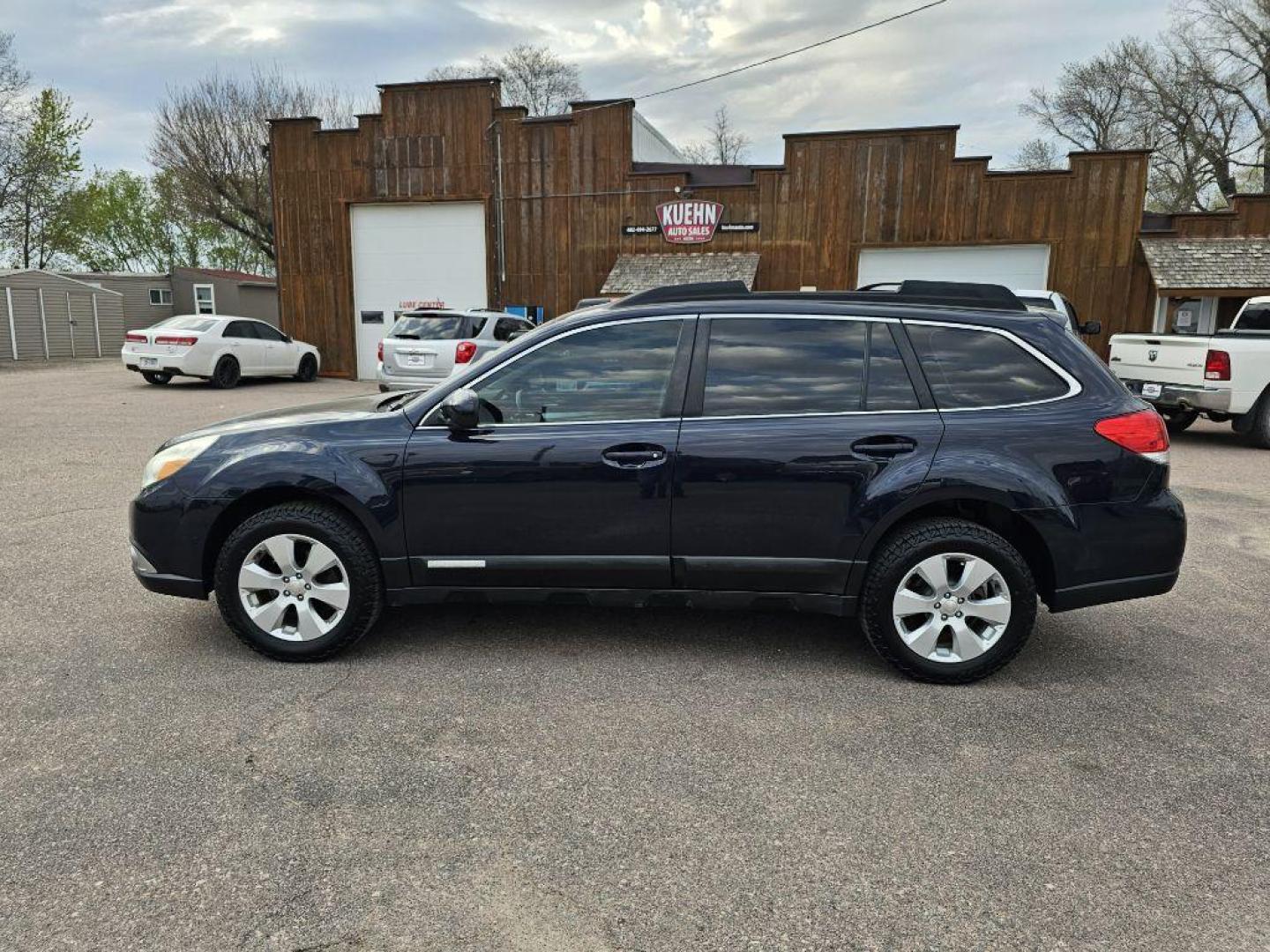 2012 BLUE SUBARU OUTBACK 2.5I (4S4BRCAC0C1) with an 2.5L engine, 6-Speed Manual transmission, located at 495 Old Highway 20 West, South Sioux City, NE, 68776, (402) 494-2677, 42.458408, -96.443512 - Photo#1