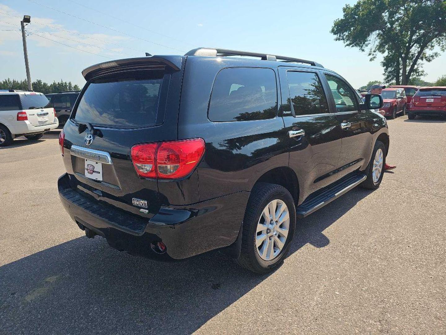 2013 BLACK TOYOTA SEQUOIA PLATINUM (5TDDW5G16DS) with an 5.7L engine, Automatic transmission, located at 495 Old Highway 20 West, South Sioux City, NE, 68776, (402) 494-2677, 42.458408, -96.443512 - Photo#3