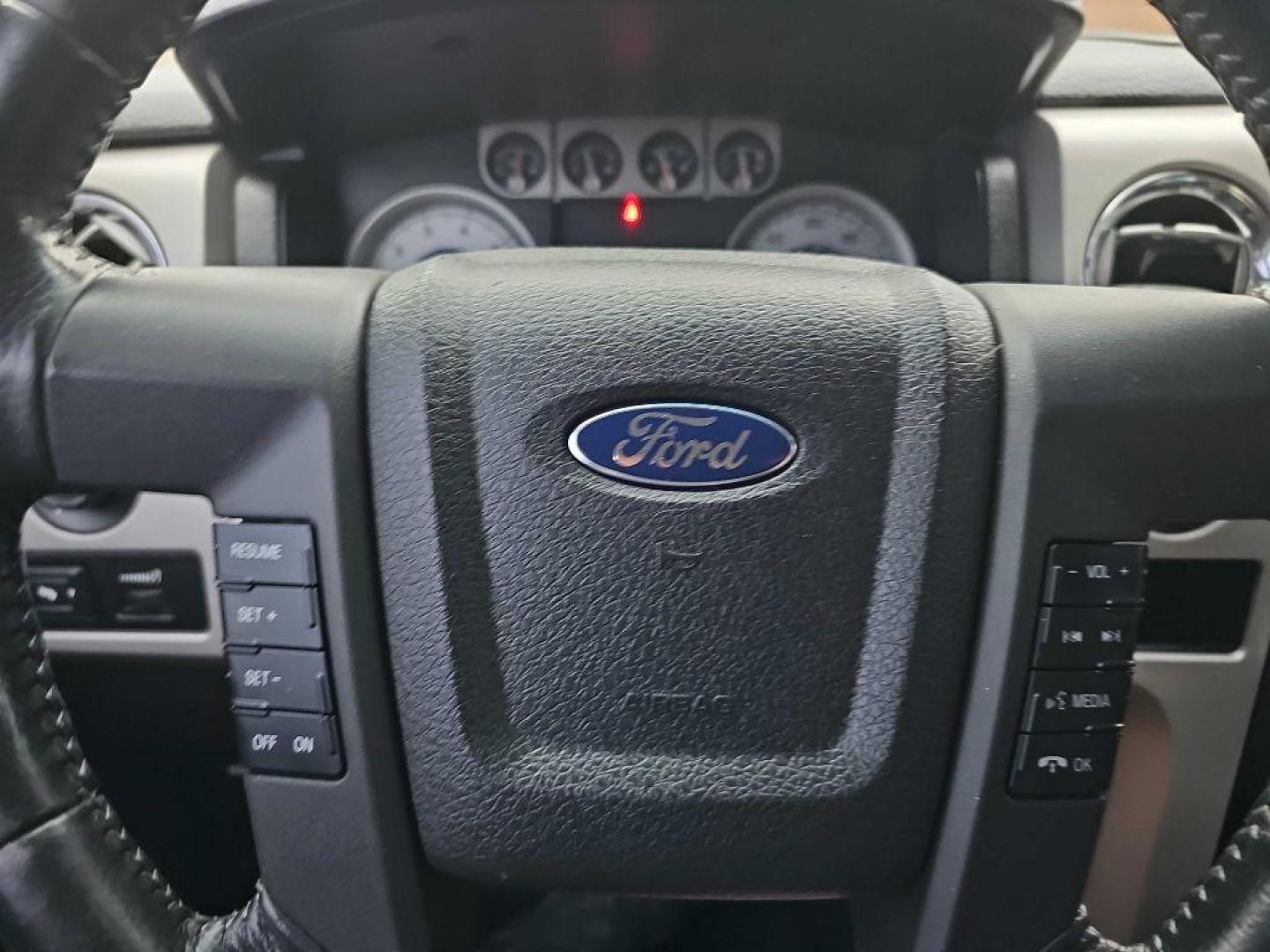 2010 WHITE FORD F150 SUPERCREW (1FTFW1EV7AF) with an 5.4L engine, Automatic transmission, located at 495 Old Highway 20 West, South Sioux City, NE, 68776, (402) 494-2677, 42.458408, -96.443512 - Photo#8