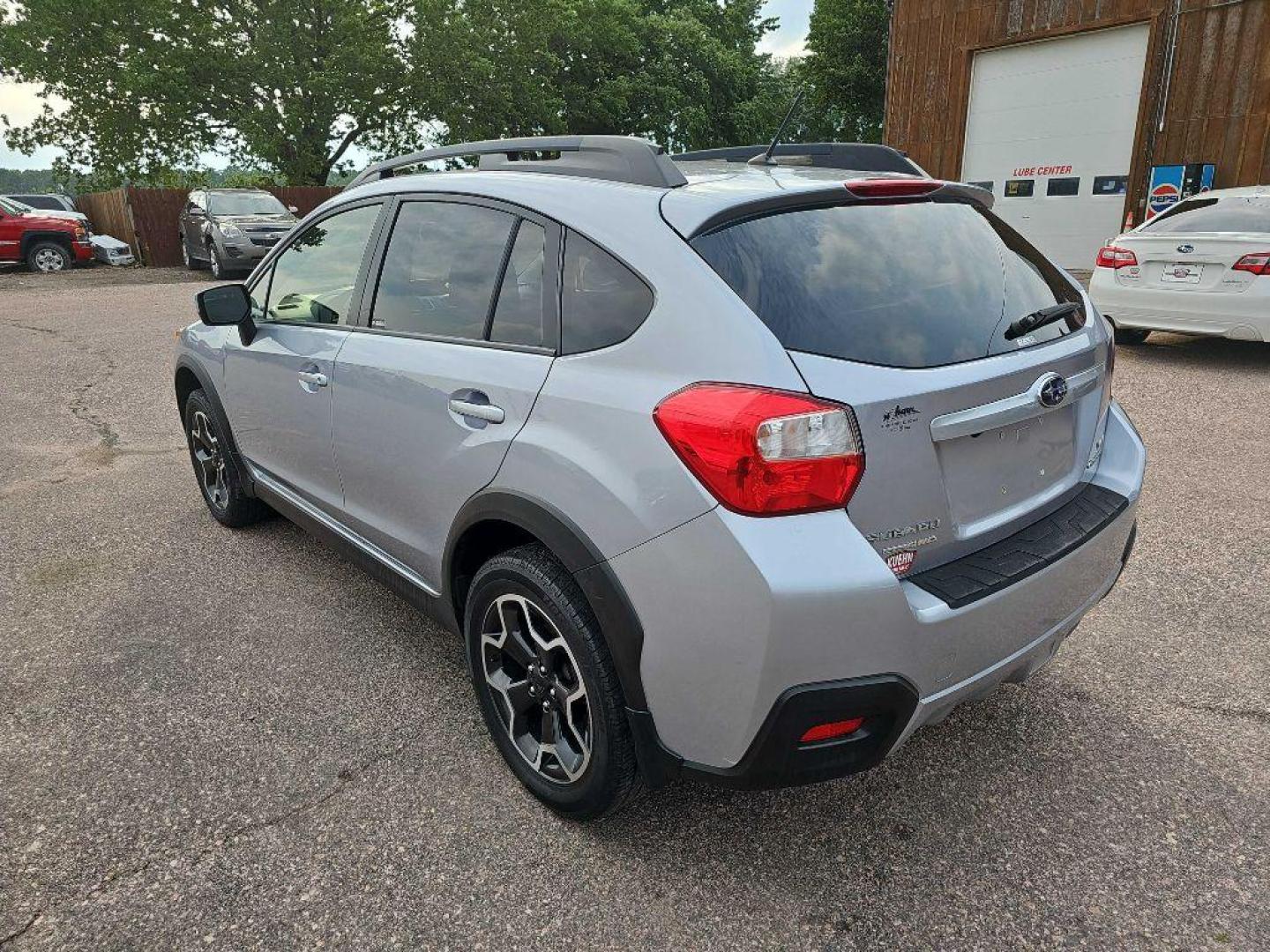 2015 SILVER SUBARU XV CROSSTREK 2.0 PREMIUM (JF2GPACC9F8) with an 2.0L engine, 5-Speed Manual transmission, located at 495 Old Highway 20 West, South Sioux City, NE, 68776, (402) 494-2677, 42.458408, -96.443512 - Photo#2