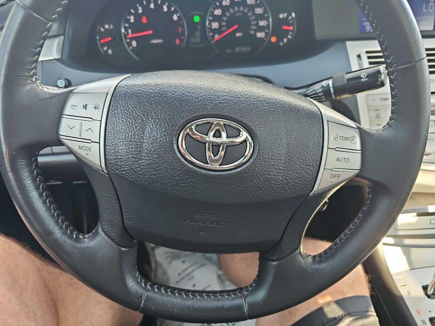 2007 MAROON TOYOTA AVALON XL (4T1BK36BX7U) with an 3.5L engine, Automatic transmission, located at 495 Old Highway 20 West, South Sioux City, NE, 68776, (402) 494-2677, 42.458408, -96.443512 - Photo#10