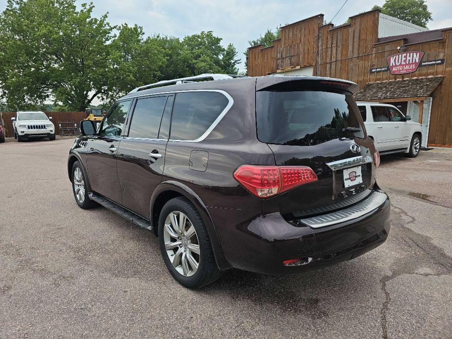 2012 MAROON INFINITI QX56 (JN8AZ2NE1C9) with an 5.6L engine, Automatic transmission, located at 495 Old Highway 20 West, South Sioux City, NE, 68776, (402) 494-2677, 42.458408, -96.443512 - Photo#2