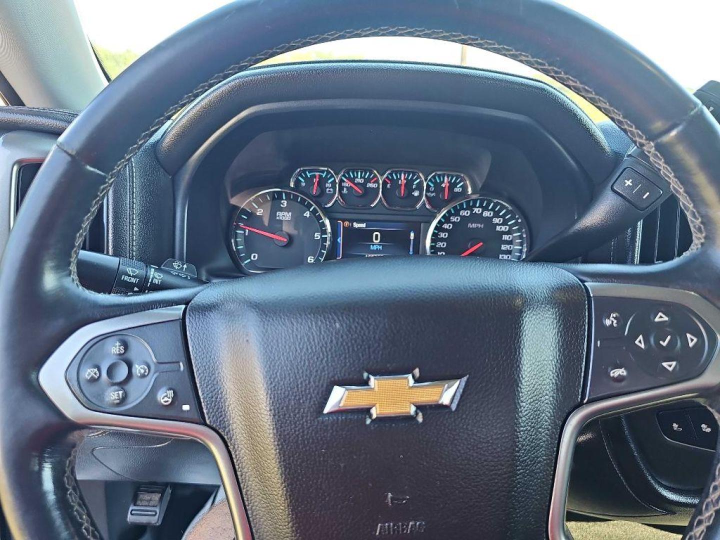 2014 WHITE CHEVROLET SILVERADO 1500 LTZ (3GCUKSEC6EG) with an 5.3L engine, Automatic transmission, located at 495 Old Highway 20 West, South Sioux City, NE, 68776, (402) 494-2677, 42.458408, -96.443512 - Photo#13