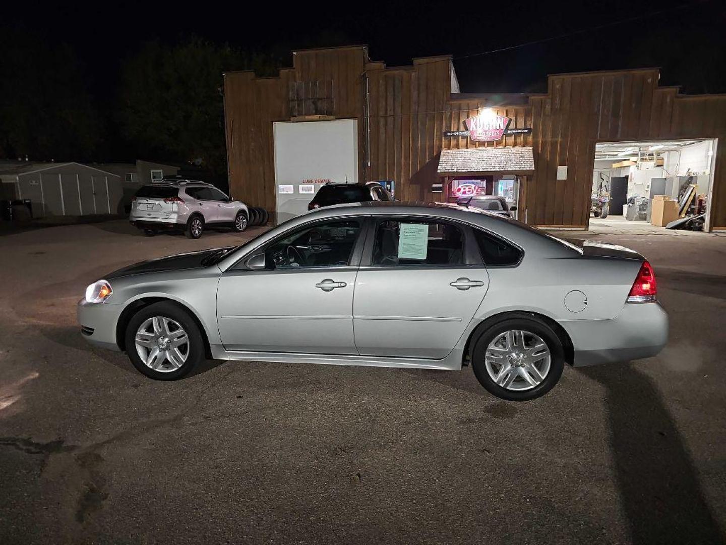 2016 GREY CHEVROLET IMPALA LIMITED LT (2G1WB5E34G1) with an 3.6L engine, Automatic transmission, located at 495 Old Highway 20 West, South Sioux City, NE, 68776, (402) 494-2677, 42.458408, -96.443512 - Photo#1