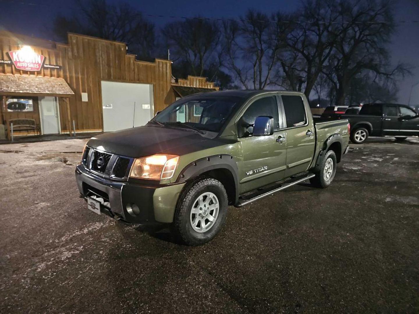 2005 GREEN NISSAN TITAN XE (1N6AA07B95N) with an 5.6L engine, Automatic transmission, located at 495 Old Highway 20 West, South Sioux City, NE, 68776, (402) 494-2677, 42.458408, -96.443512 - Photo#0