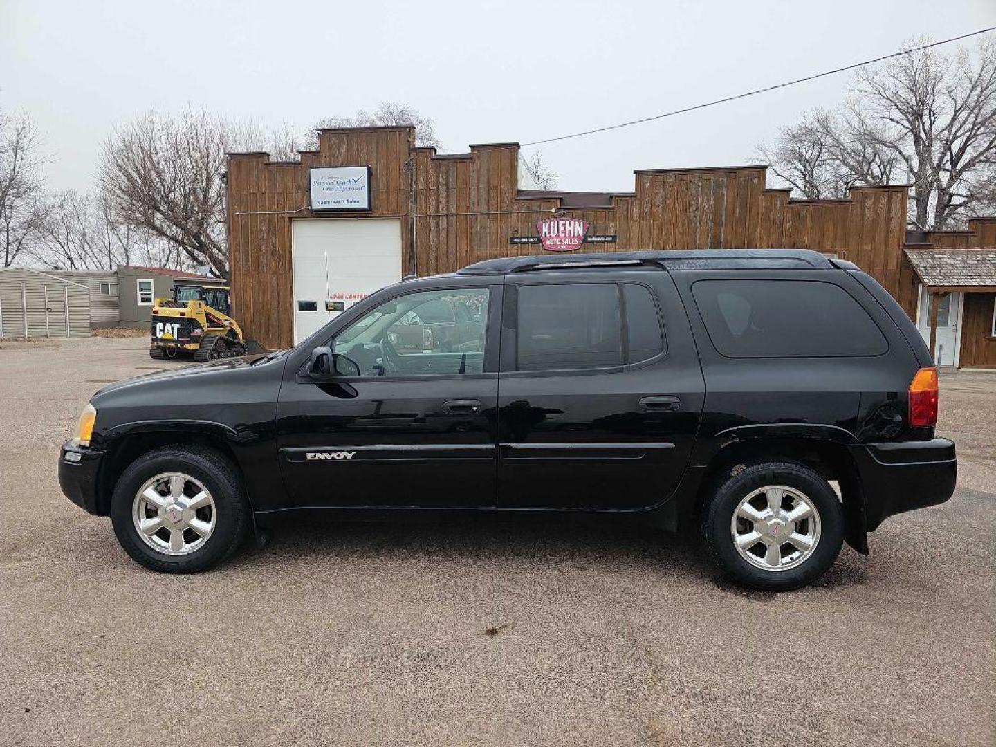 2005 BLACK GMC ENVOY XL (1GKET16S856) with an 4.2L engine, Automatic transmission, located at 495 Old Highway 20 West, South Sioux City, NE, 68776, (402) 494-2677, 42.458408, -96.443512 - Photo#1