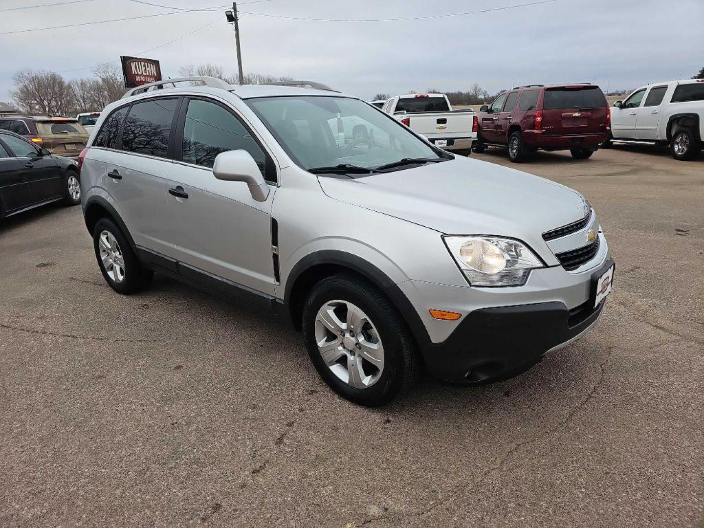 2013 SILVER CHEVROLET CAPTIVA LS (3GNAL2EK4DS) with an 2.4L engine, Automatic transmission, located at 495 Old Highway 20 West, South Sioux City, NE, 68776, (402) 494-2677, 42.458408, -96.443512 - Photo#3