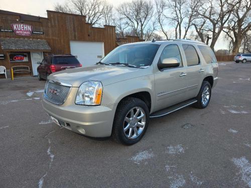2010 GMC YUKON DENALI